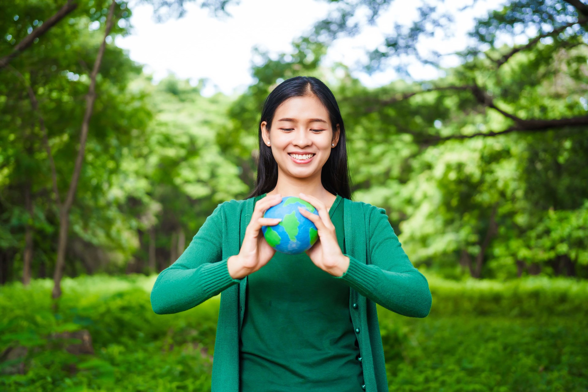 A Male Hand Holds A Hammer Symbolizing The Enforc 2026 01 08 07 53 52 Utc (1)